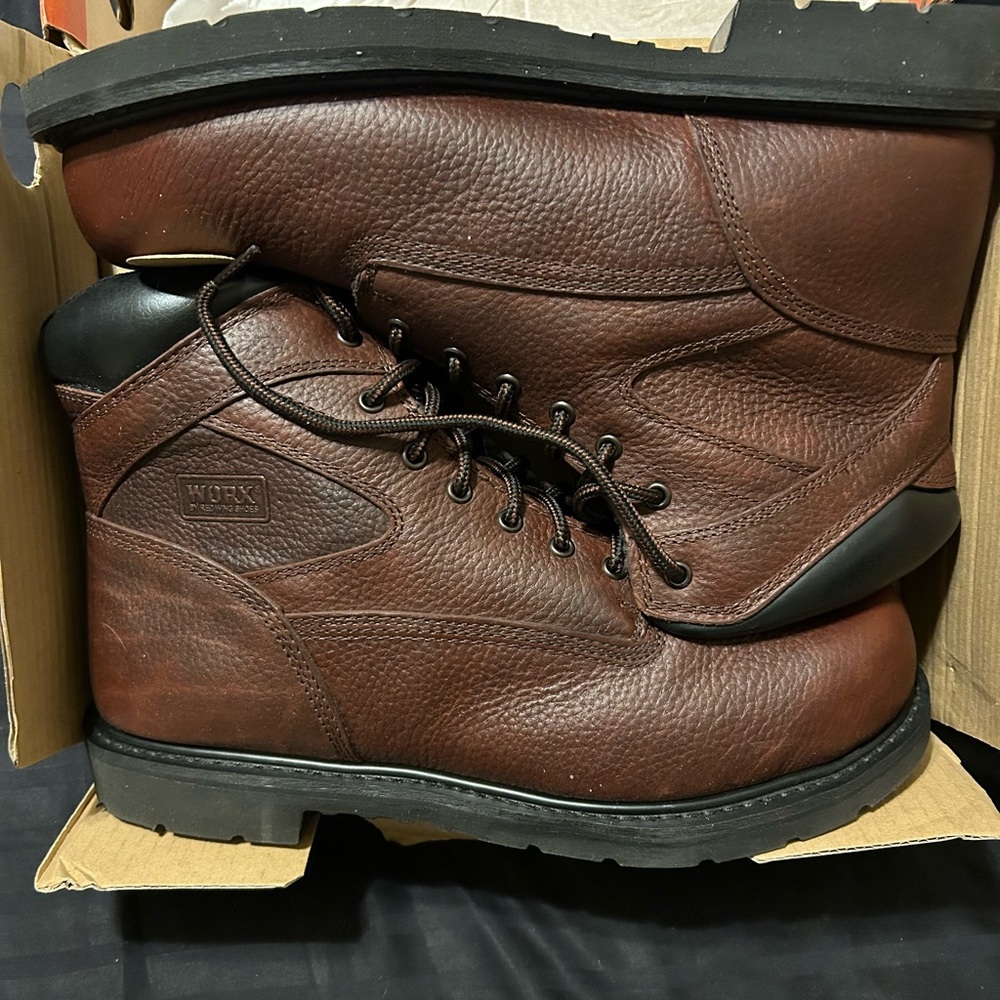 Men's Brown Boots